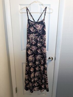 Pact Organic Cotton Navy Floral Cross-Back Maxi Dress M
